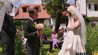 Kermis Vera Jarw having pastime while being fucked during wedding